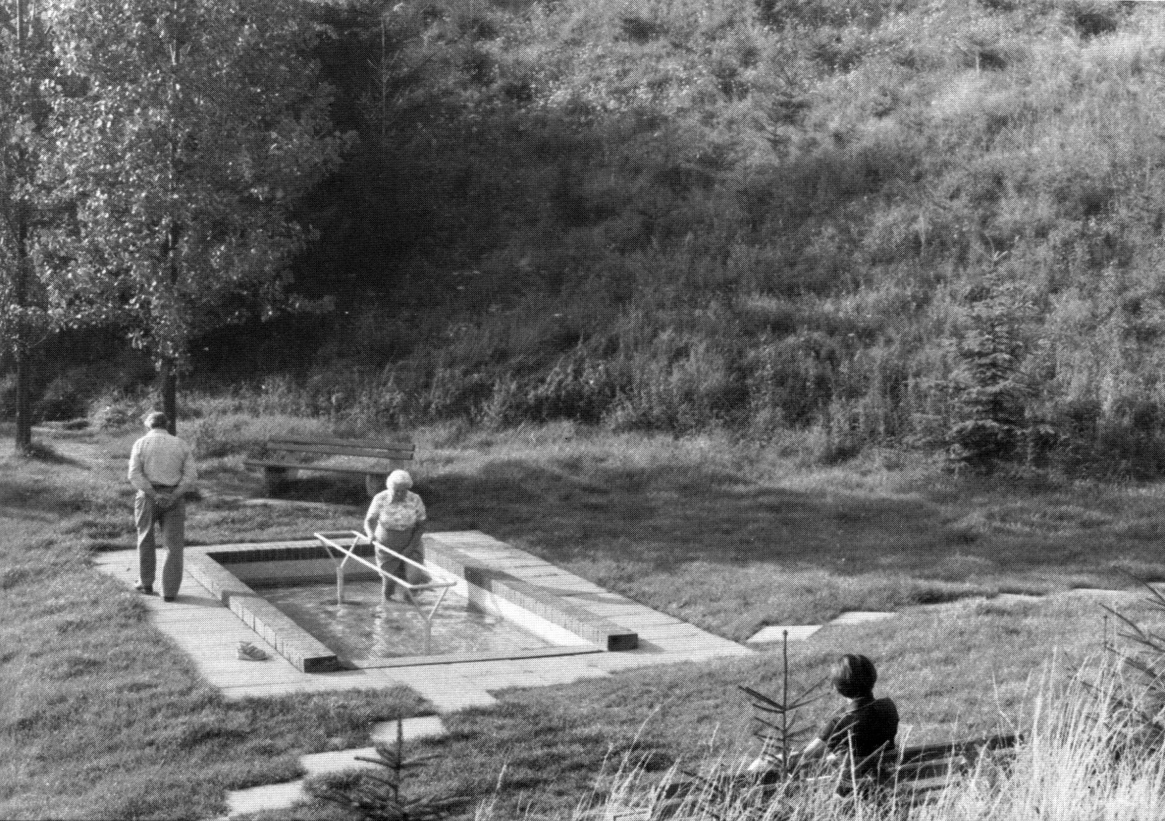 Holenberg, Wassertretbecken am Butterbrink